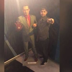 Meet your Posher, Isaias